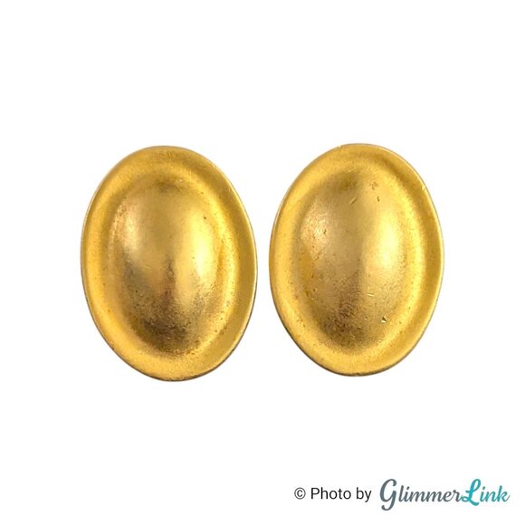 Vintage Chunky Matte Gold Tone Oval Clip On Earrings • Bold 1980s Domed Earrings - Picture 1 of 7
